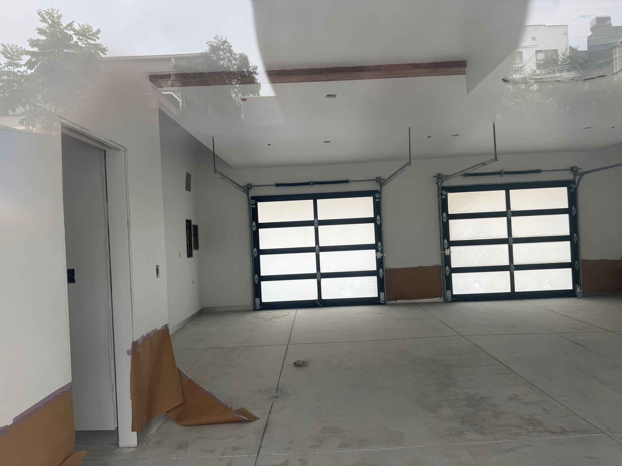 800 E Edgeware Rd