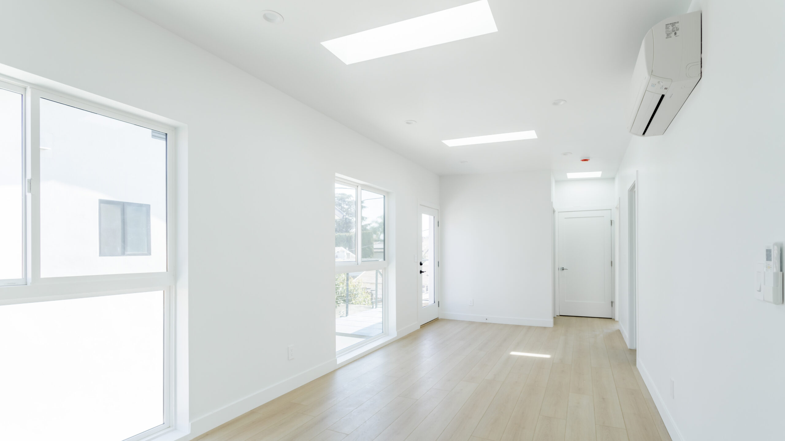 4122 Sequoia St, Los Angeles