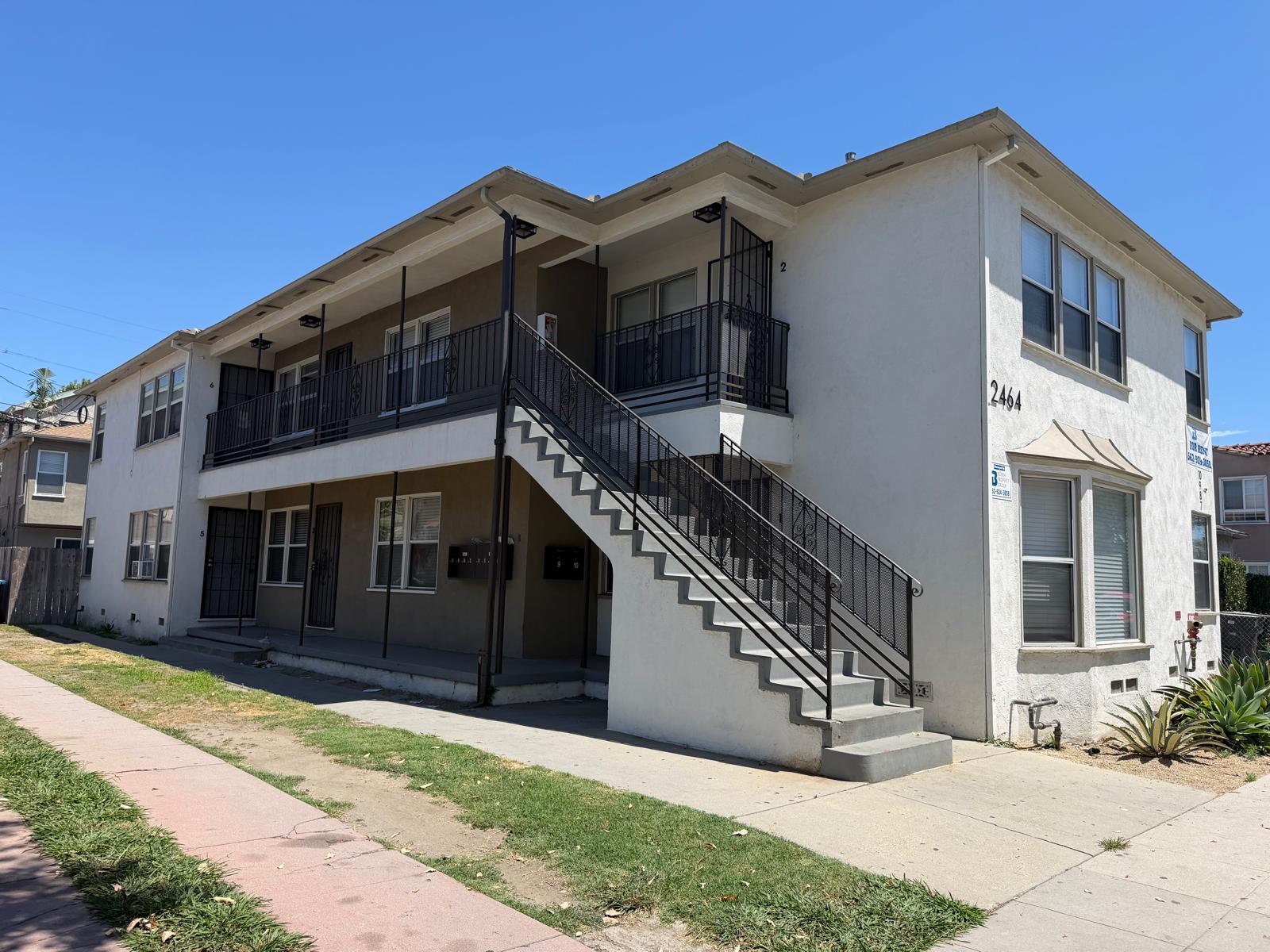 2464 Chestnut Ave, Long Beach