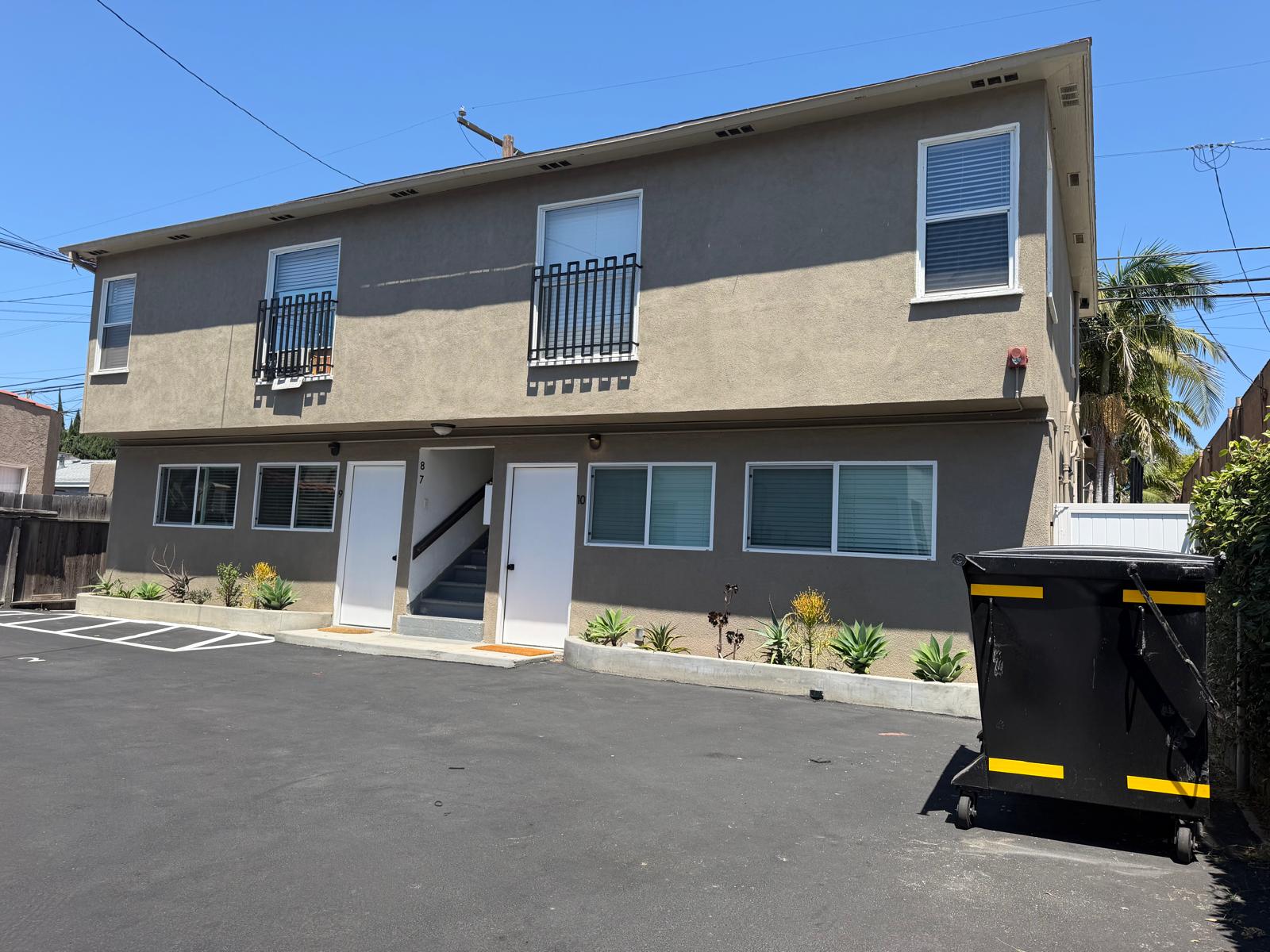 2464 Chestnut Ave, Long Beach