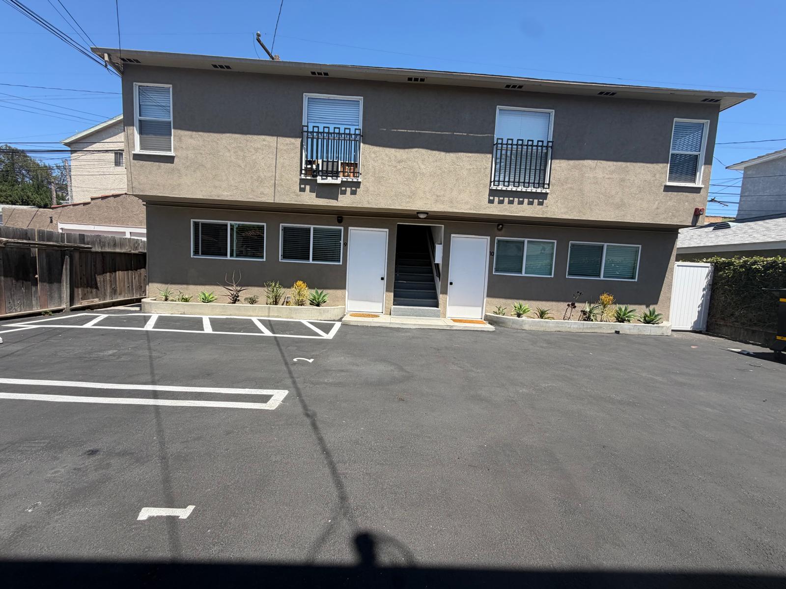 2464 Chestnut Ave, Long Beach