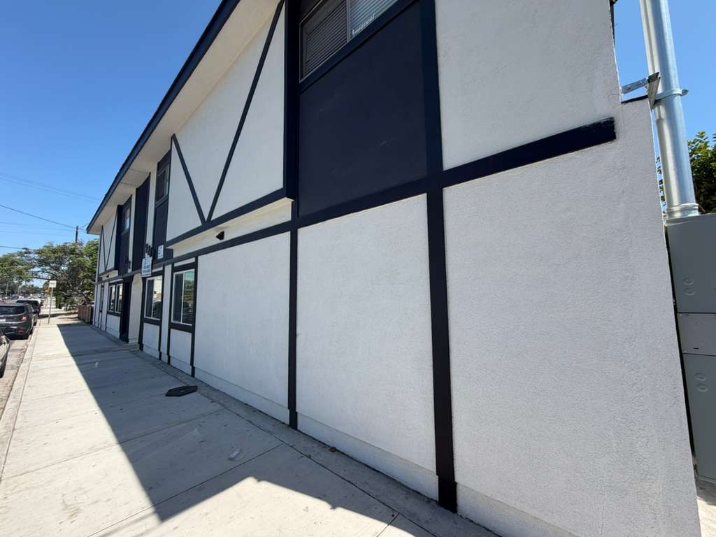 4200 E 10th St, Long Beach