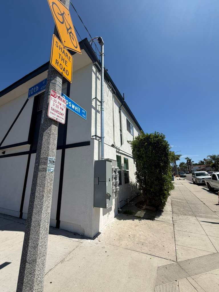 4200 E 10th St, Long Beach